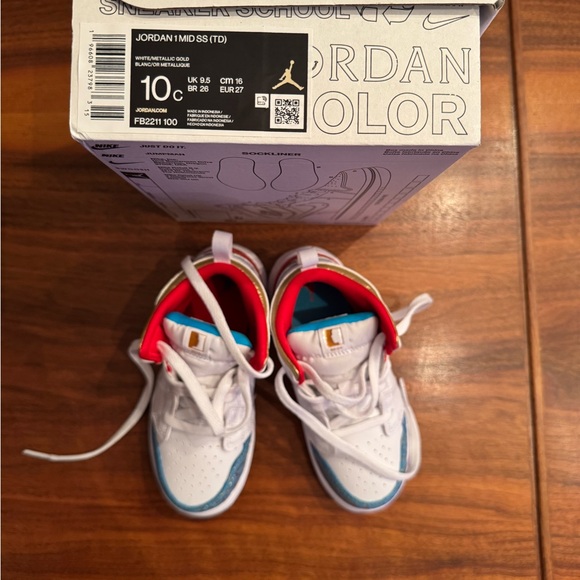 Jordan 1 Mid SS TD white / metallic gold sneakers - Picture 7 of 7